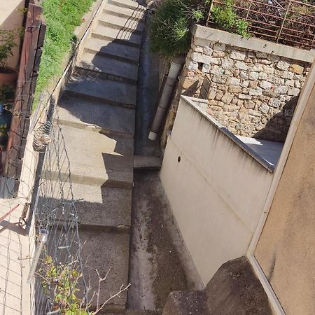 Petite Pause A Pourrieres, Appartement 40M2 외부 사진